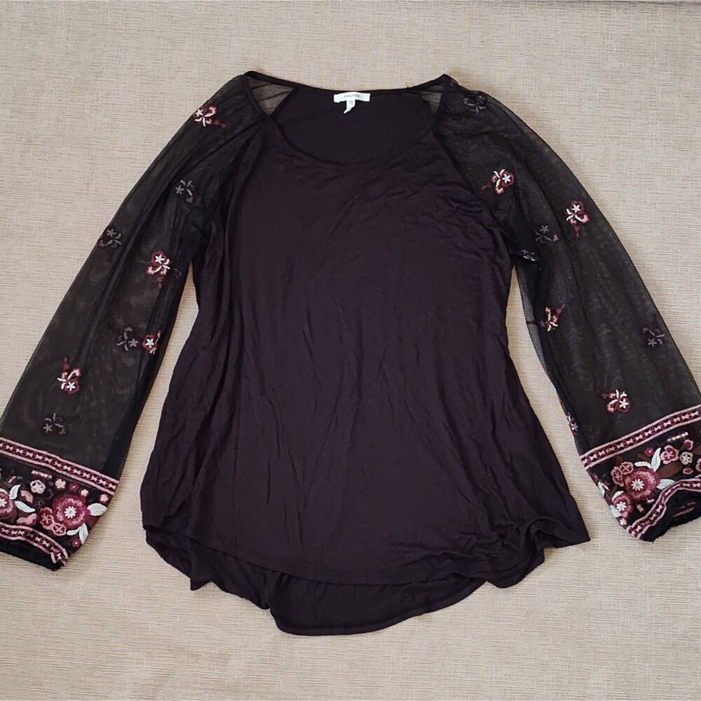 Plus Size XXL Boho Sheer Bubble Sleeve Embroidered Flowers Romantic Goth Top